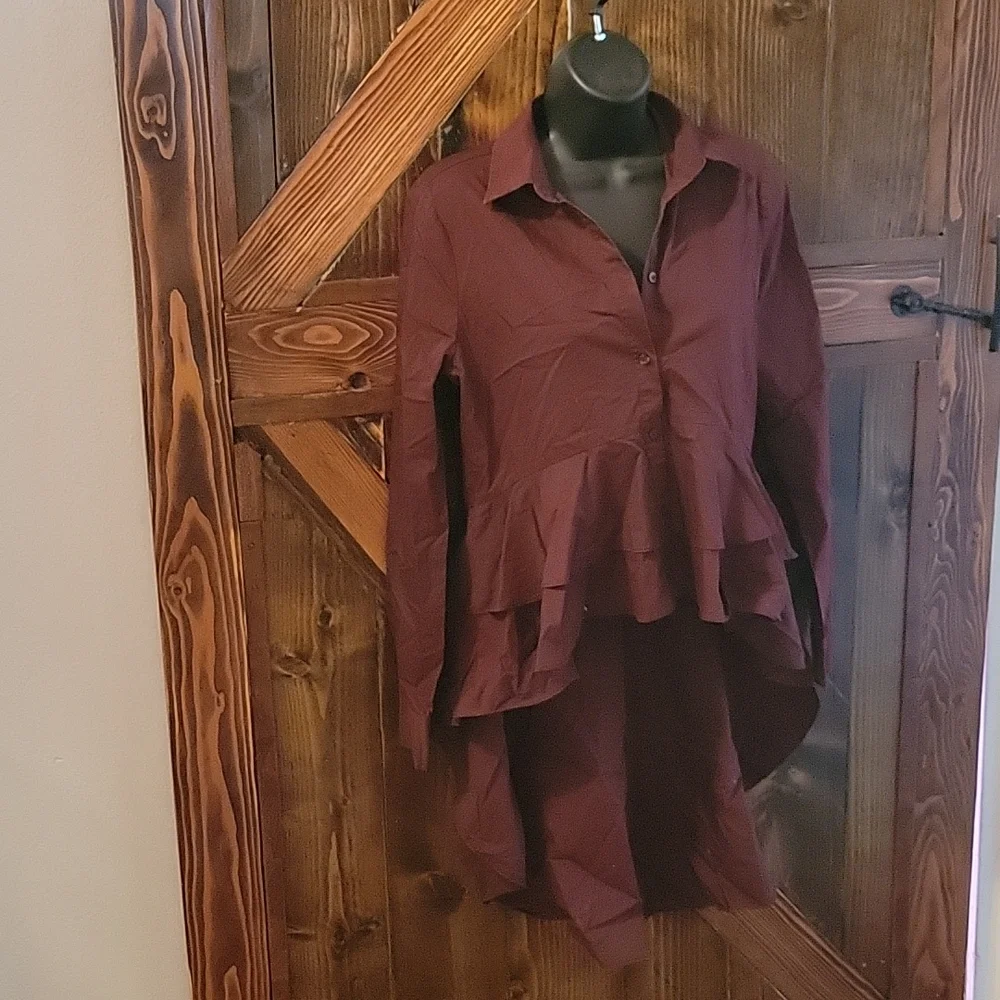 Maroon high low collared blouse - Picture 1 of 1